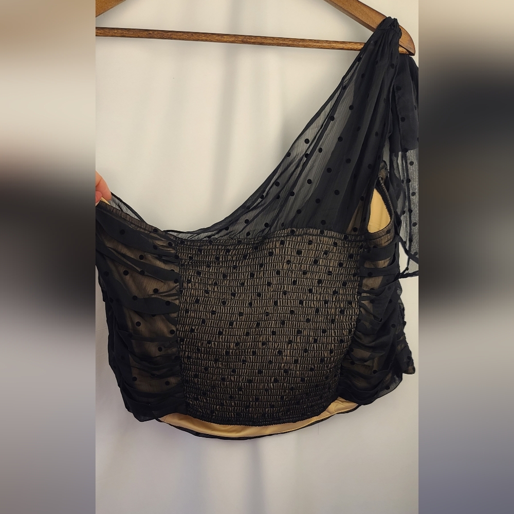NWT - Torrid Chiffon Flocked One-Shoulder Crop Top – Black/Nude - Size 4X - Picture 5 of 16